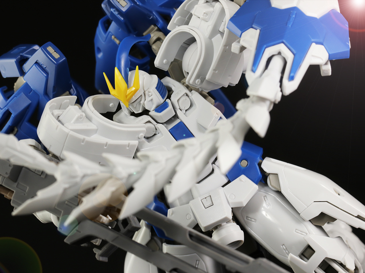 総合1位RG 1/144　OZ-00MS2B　トールギスⅢ / 新機動戦記ガンダムW Endless Waltz / プレミアムバンダイ 完成品