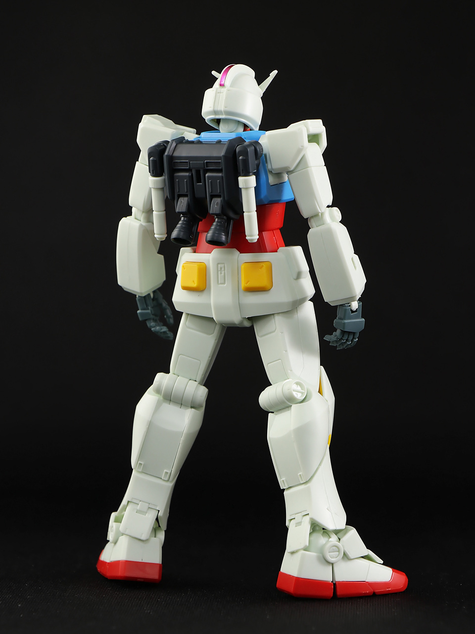 ガンダム40周年＆ガンプラ40周年を彩る特別な機体！「HG