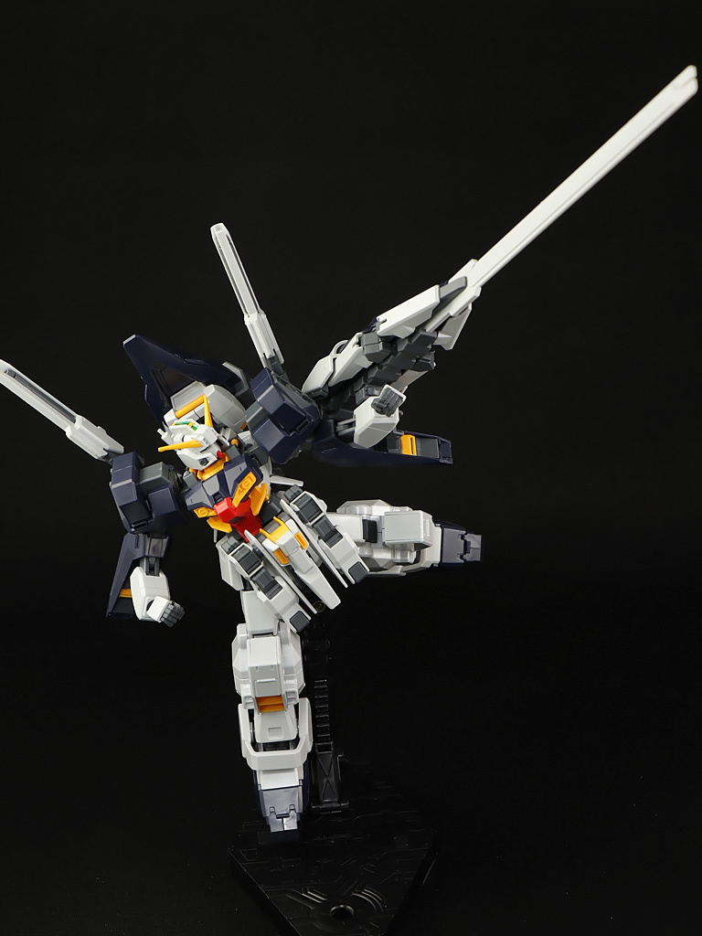 HG ガンダムTR-1［ハイゼンスレイ］ 素組みレビュー: KirinStation