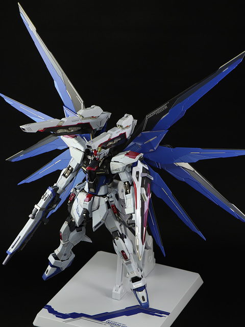 METAL BUILD フリーダムガンダム CONCEPT 2 レビュー: KirinStation