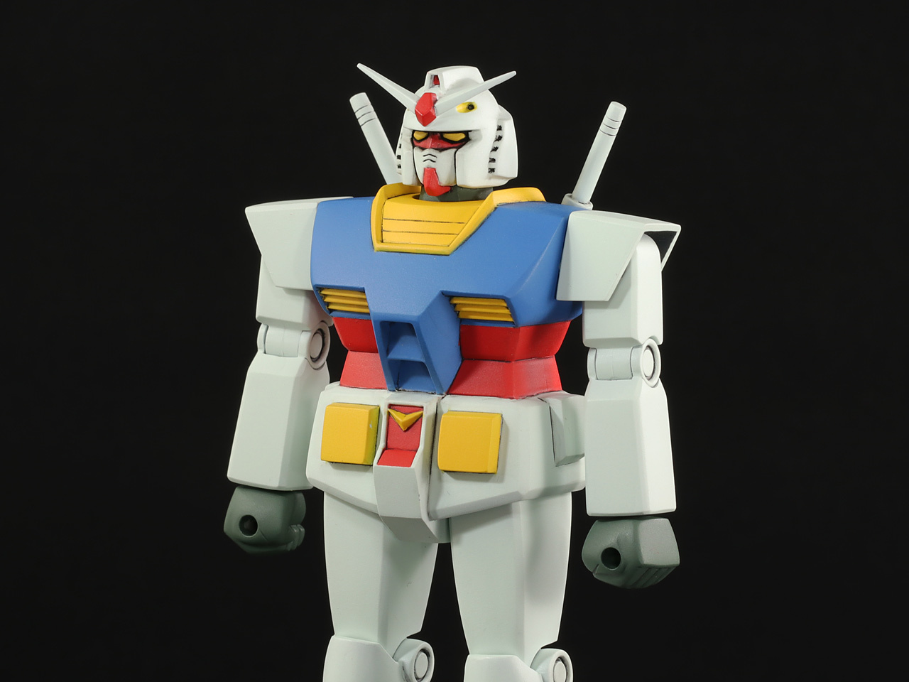 ベストメカコレクション 1/144 RX-78-2 ガンダム 全塗装　完成品