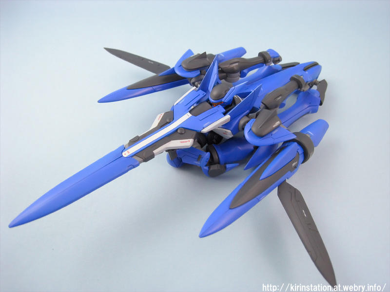 HG「ブレイヴ指揮官用試験機」塗装済み製作完成: KirinStation