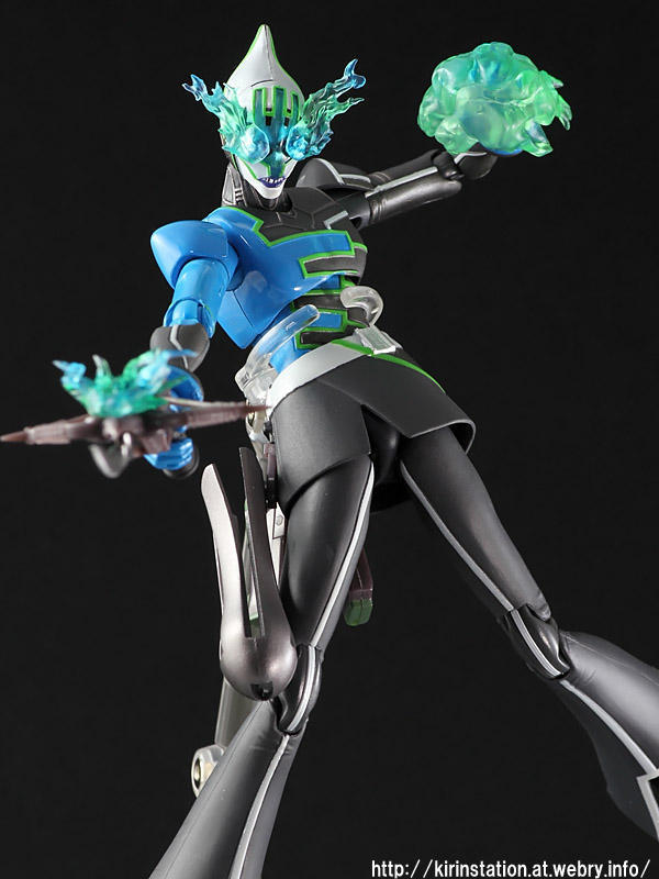 S.H.フィギュアーツ ルナティック レビュー: KirinStation