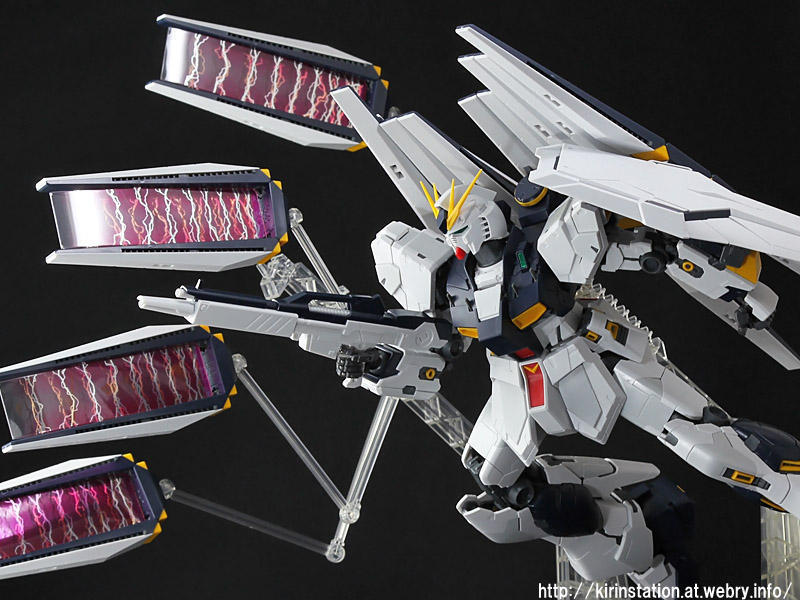 MG νガンダムＶｅｒ．Ｋａ ダブルフィンファンネル レビュー: KirinStation