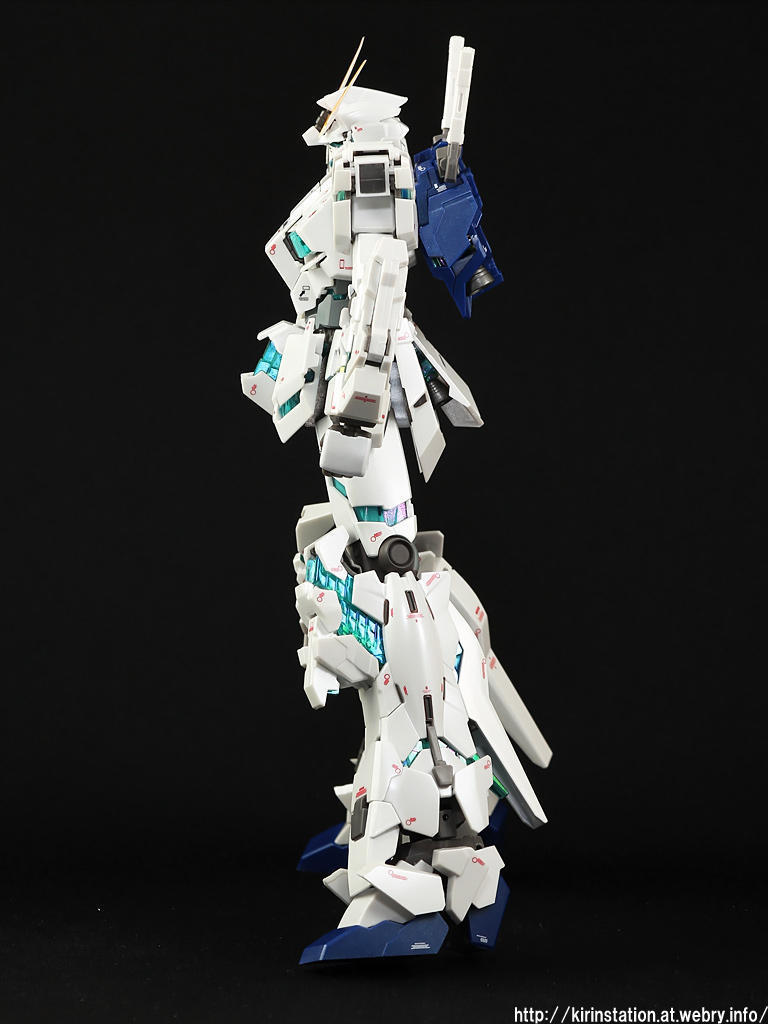 G.F.F. METAL COMPOSITE ユニコーンガンダム（覚醒仕様