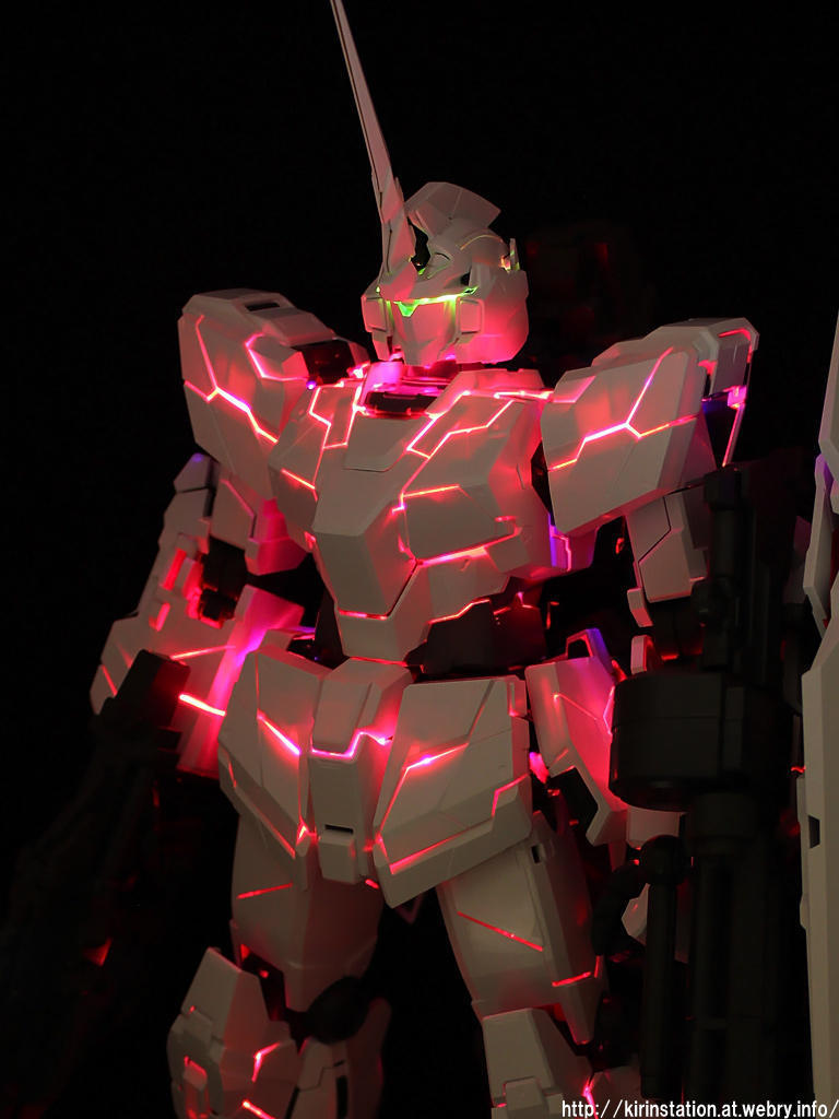 PG ユニコーンガンダム 素組みレビュー ユニコーンモード編 PG ユニコーンガンダム 素組みレビュー ユニコーンモード編