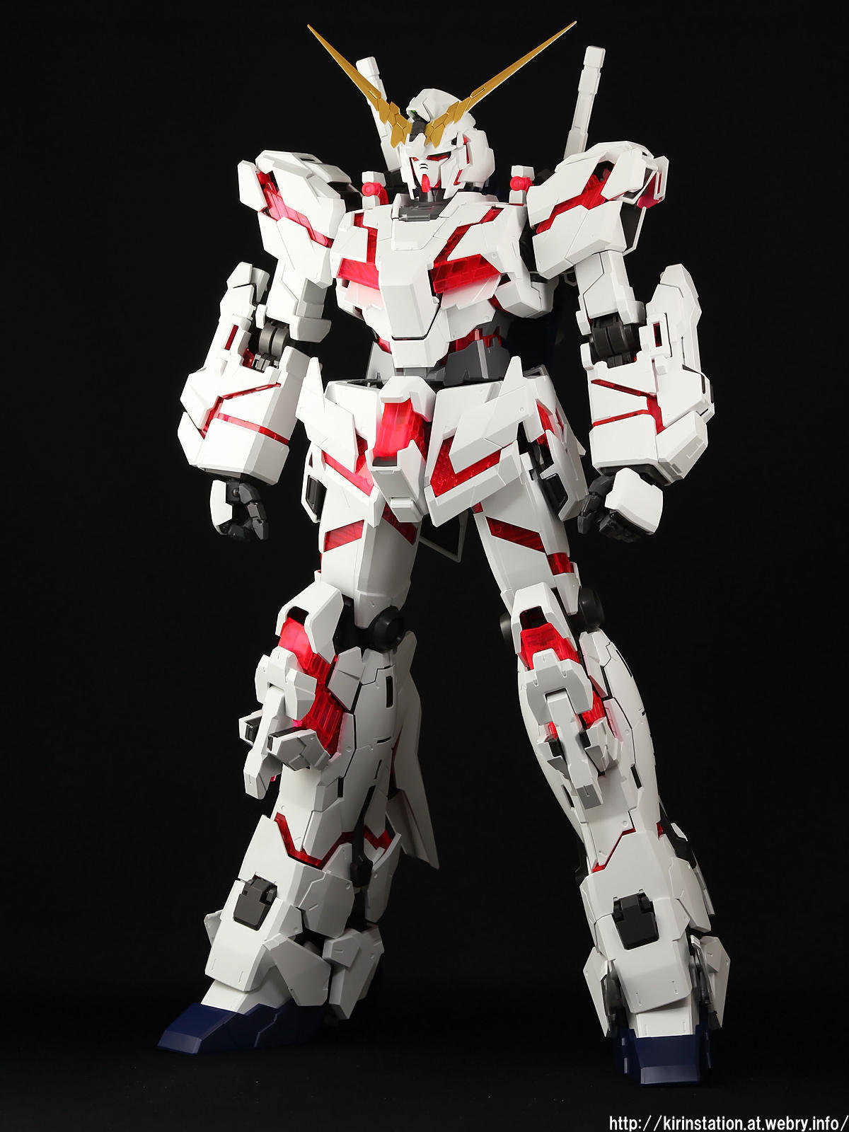 PG ユニコーンガンダム LED組込済み(最終決戦ver) 全塗装作品 - 模型 