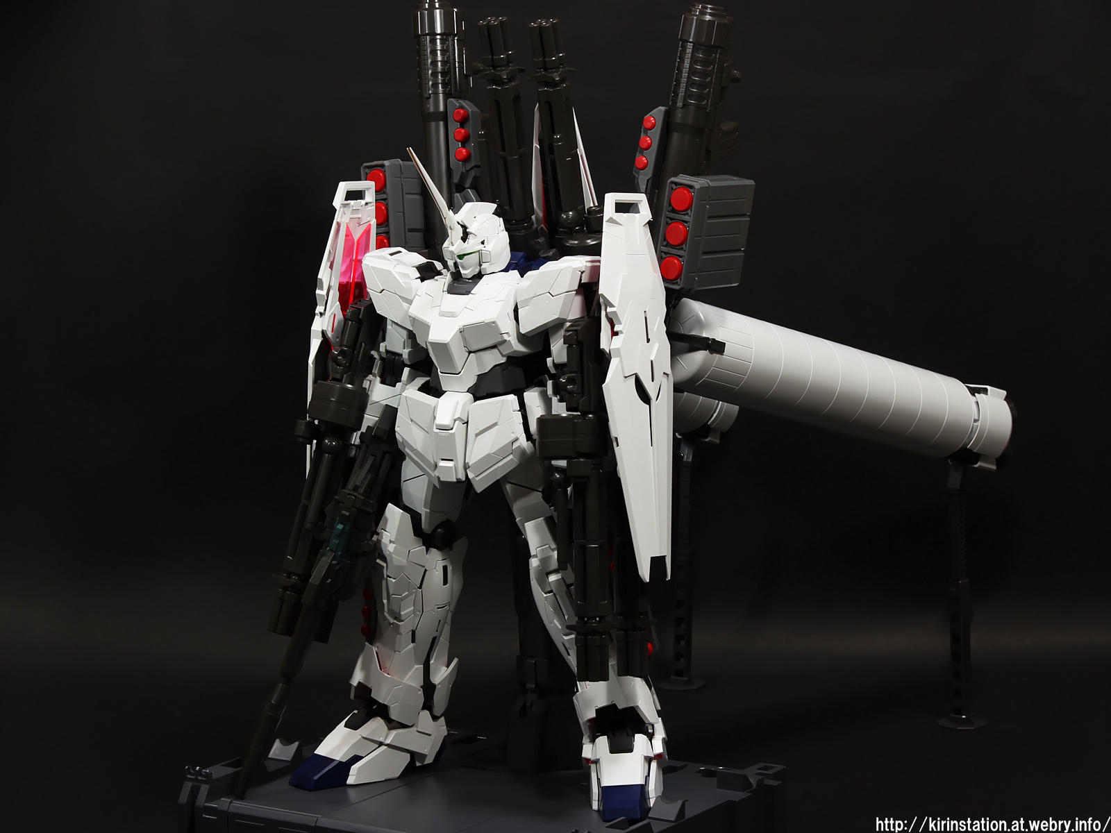 大得価最新作PG□ユニコーン ガンダム□素組み完成品□LEDユニットつき 機動戦士ガンダムUC（ユニコーン）