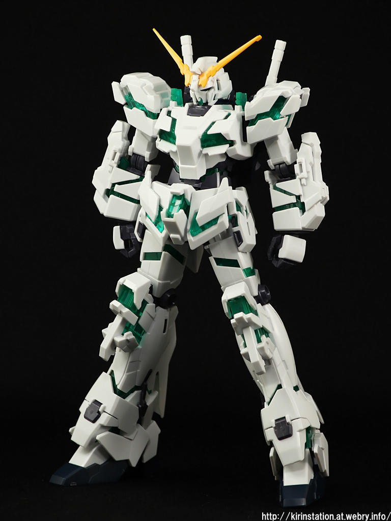 HGUC フルアーマー・ユニコーンガンダム（デストロイモード） 素組み