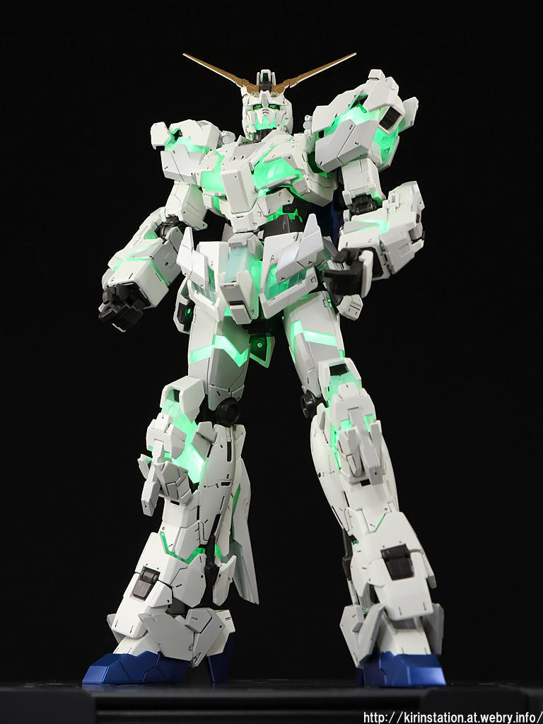 RG ユニコーンガンダム Ver.TWC [LIGHTING MODEL] レビュー: KirinStation