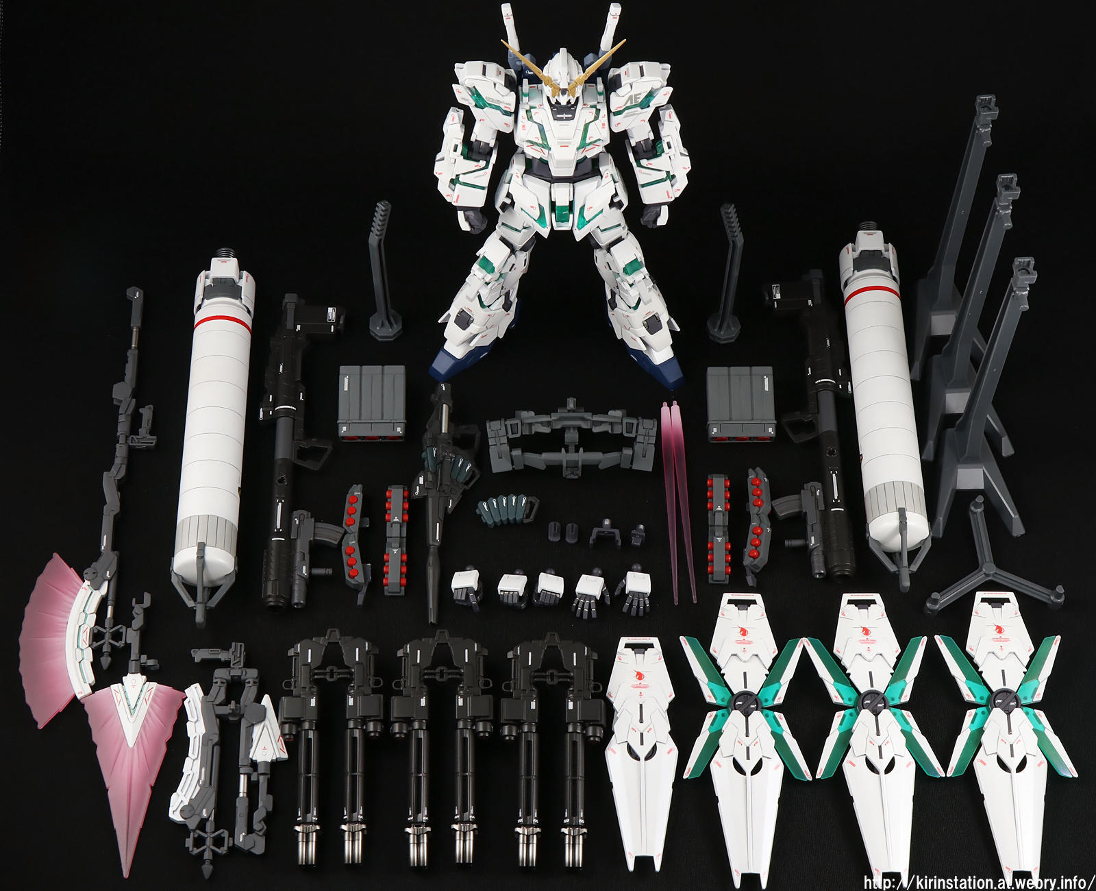 HGUC フルアーマー・ユニコーンガンダム（デストロイモード） 完成