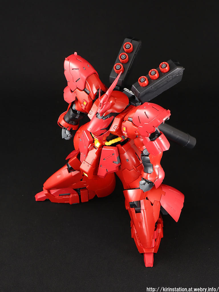 RG 1/144 サザビー｜バンダイ ホビーサイト