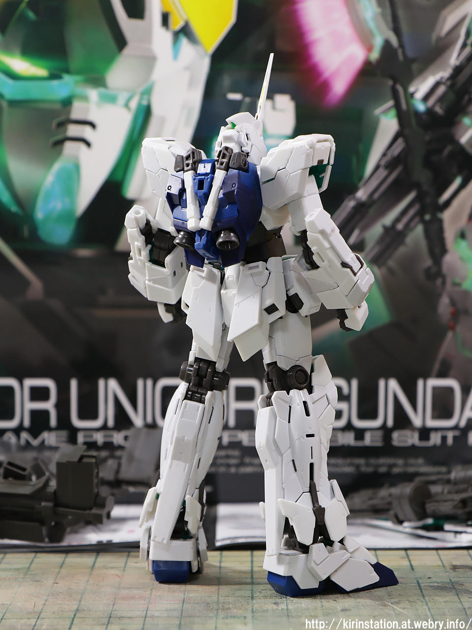 RG フルアーマー・ユニコーンガンダム ランナーレビュー: KirinStation