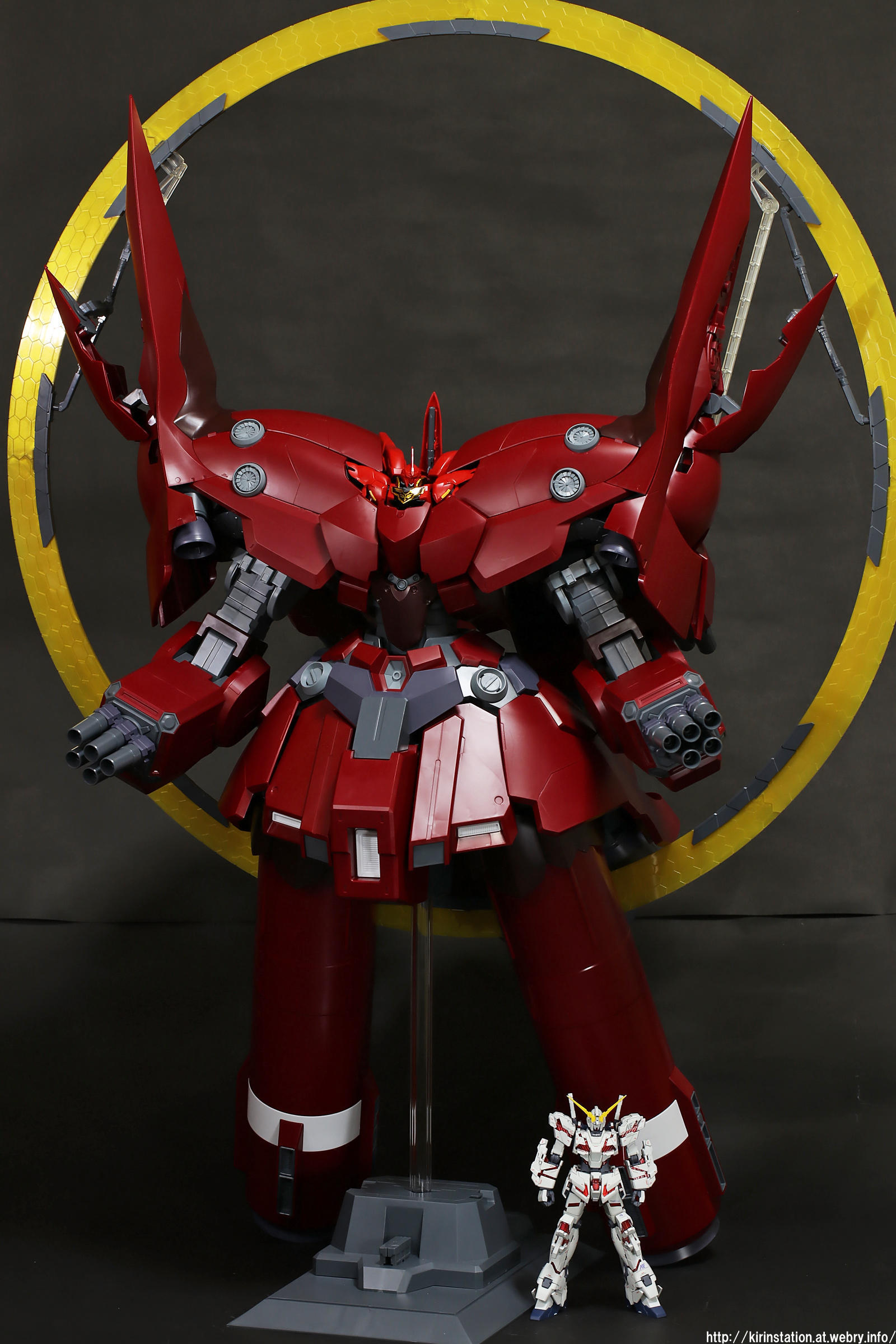 ホビー・楽器・アート1/144　ネオジオング　サイコシャード+デカール付き